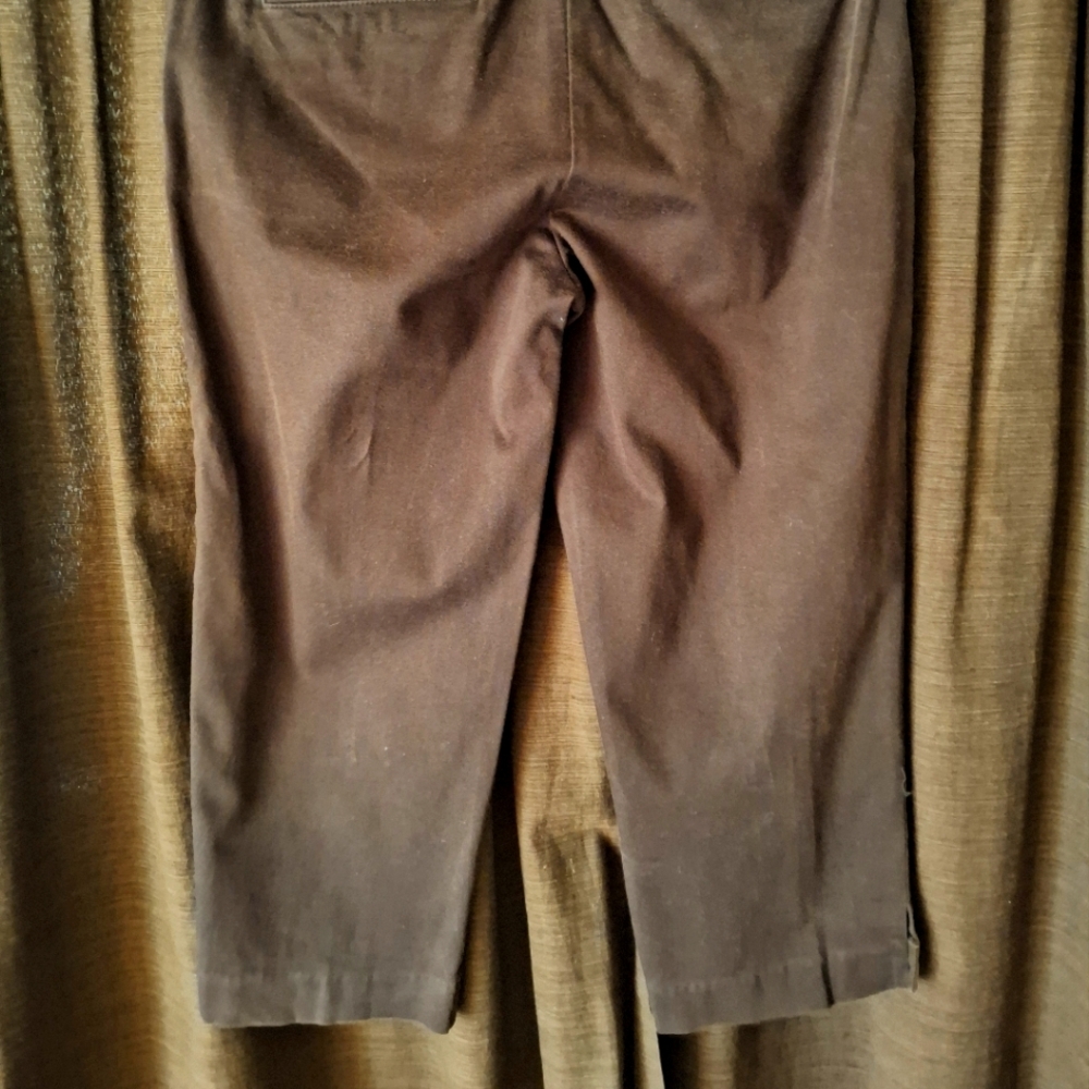 Chaps Capris - Picture 5 of 5